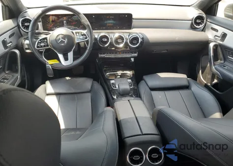 2019 Mercedes-Benz A 220 4Matic z USA, uszkodzony, nr VIN WDD3G4FB0KW022238